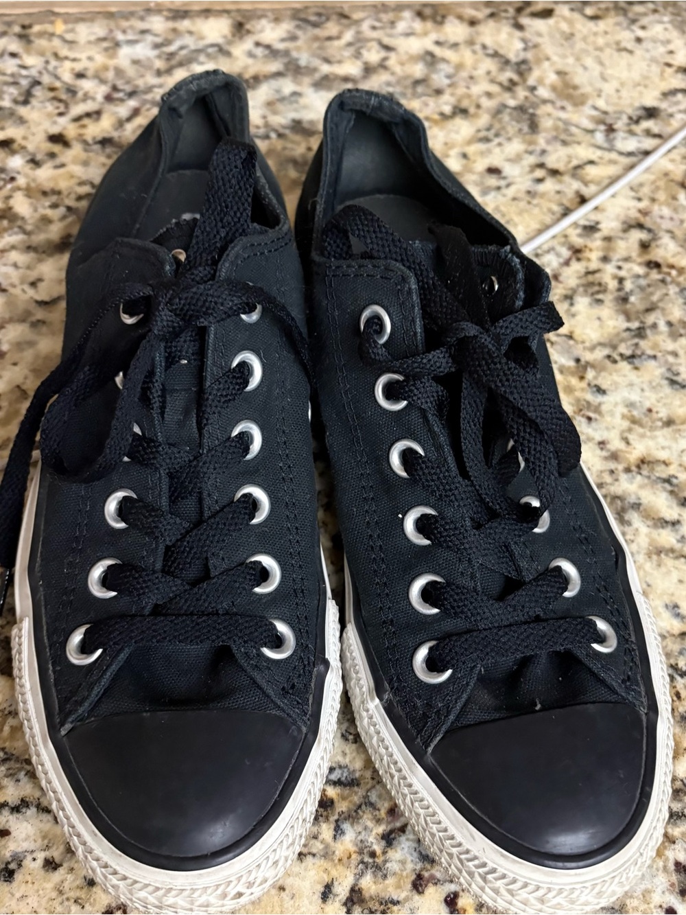 Converse Black Low-Top Canvas Sneakers - Women's
